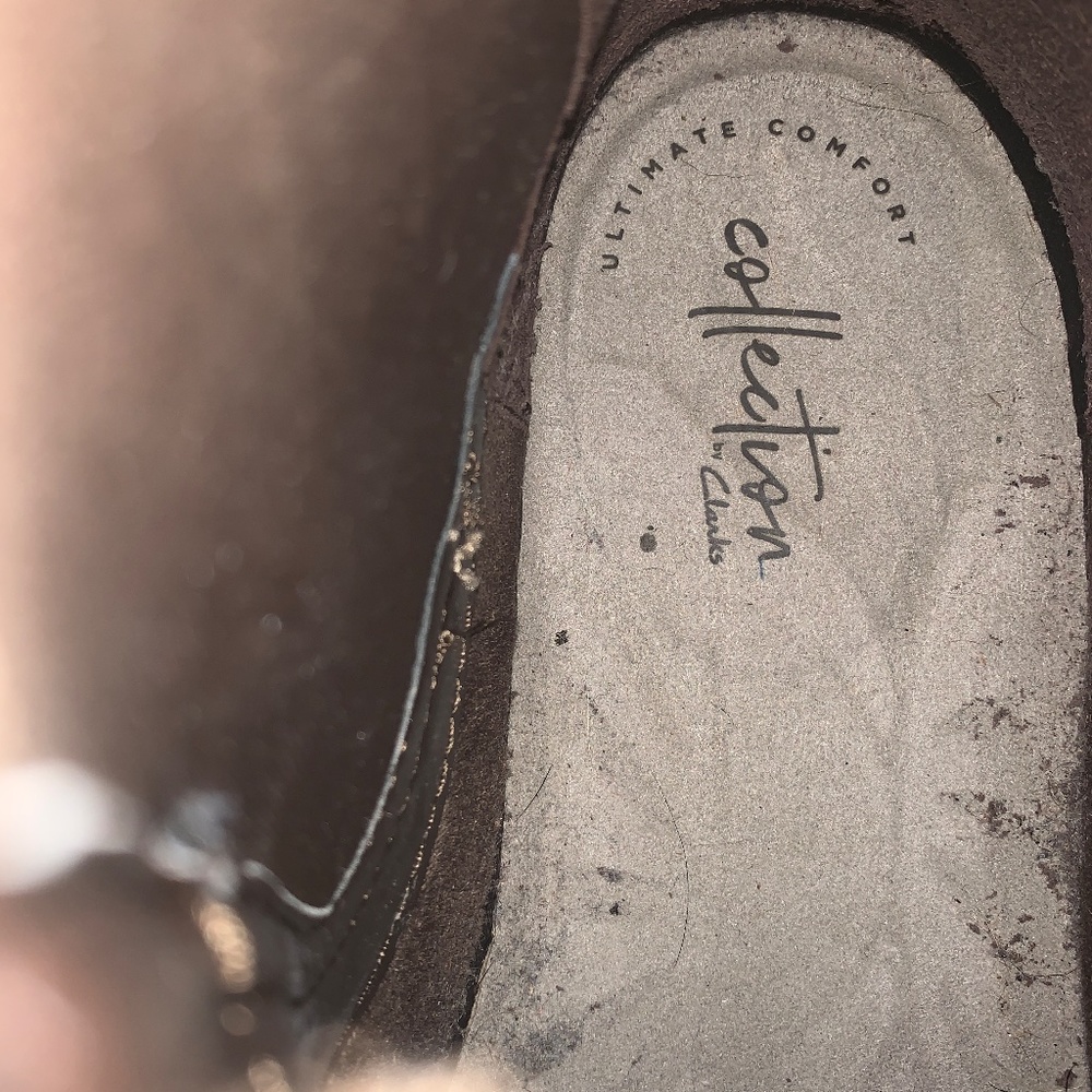 Clark's Collection Chelsea Boot - Picture 7 of 9